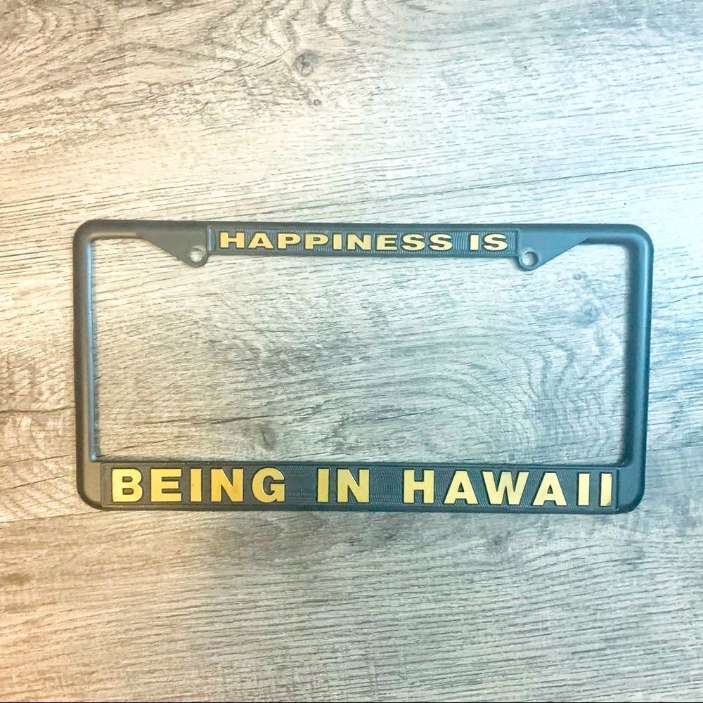 METAL Happiness is Being In Hawaii Car Tag Cover